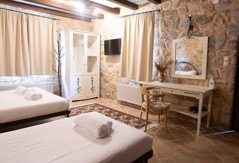 בית מלון כפרי Lithea Mountain Resort