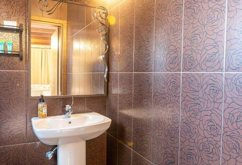 בית מלון כפרי Lithea Mountain Resort