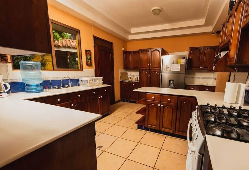 فندق Loli's Place