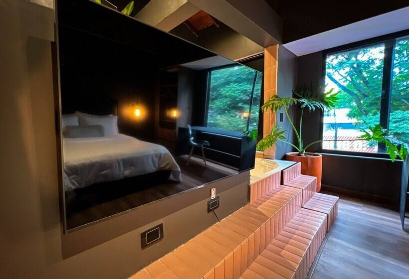 בית מלון כפרי Mystic Luxury Lofts