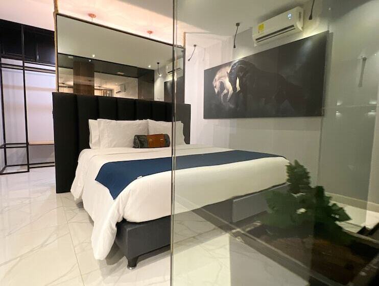 בית מלון כפרי Mystic Luxury Lofts