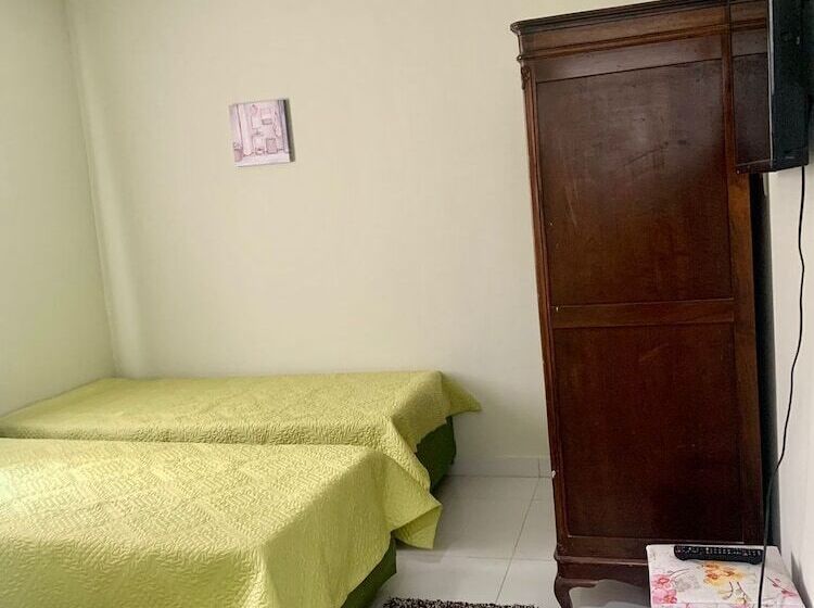 ホテル Pousada Vila Universitaria