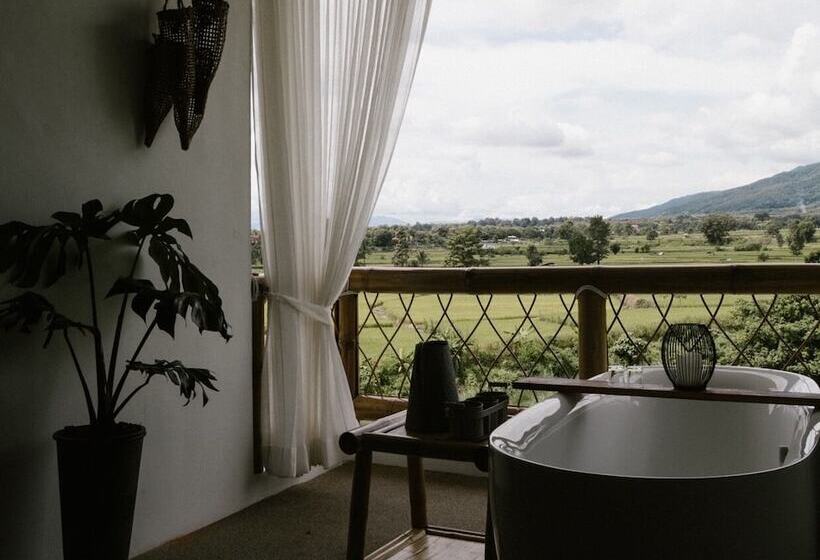 Hotel Pu Pah Kanna Pua   ปู๋ ป๋าล์ คันนา ปัว