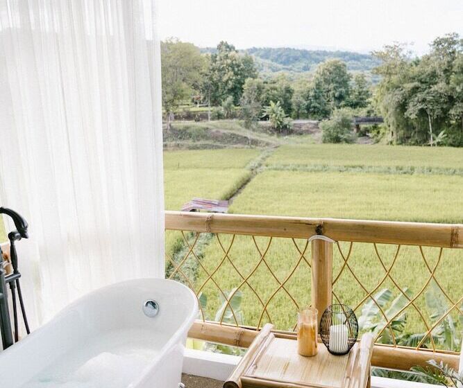 Szálloda Pu Pah Kanna Pua   ปู๋ ป๋าล์ คันนา ปัว