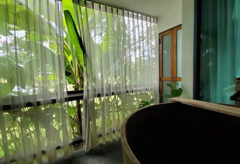 Hotel Pu Pah Kanna Pua   ปู๋ ป๋าล์ คันนา ปัว