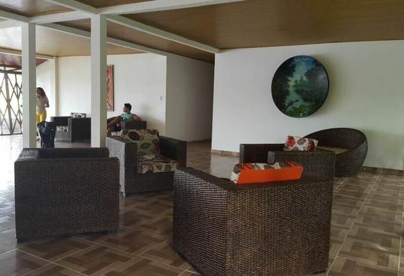 هتل Reserva Natural Yavary Tucano