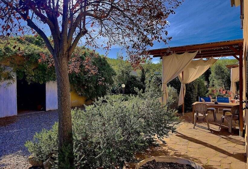 فندق ريفى Carpine Agriturismo Bio In Maremma
