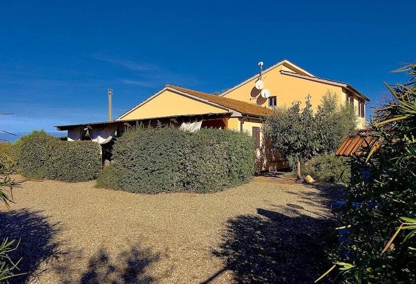 בית מלון כפרי Carpine Agriturismo Bio In Maremma