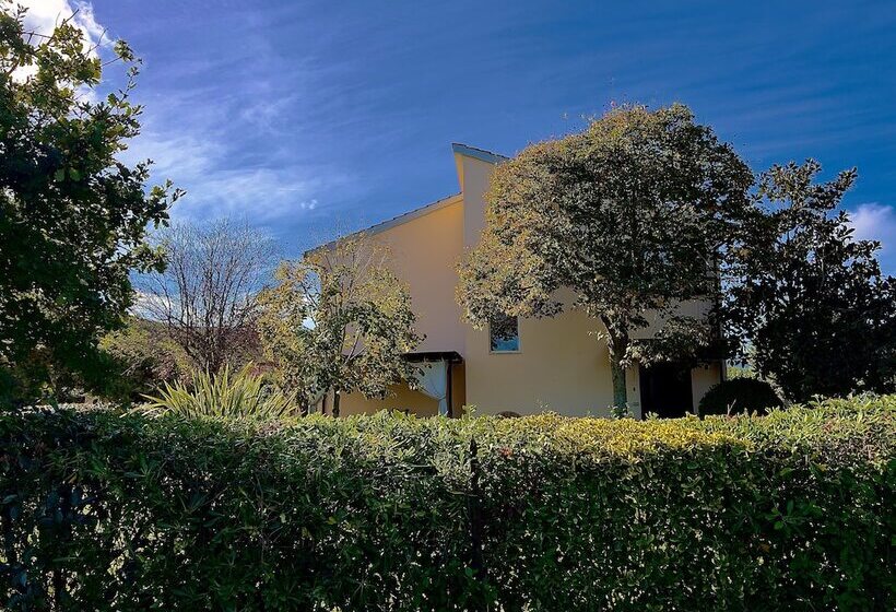 فندق ريفى Carpine Agriturismo Bio In Maremma