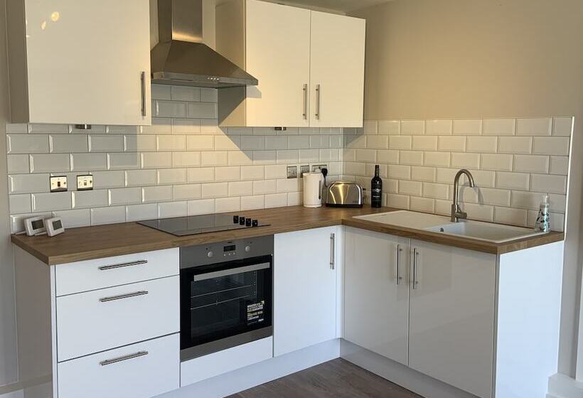 Сельский отель Inviting 1 Bed Apartment In Hitchin