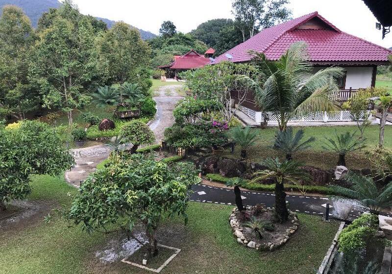 فندق Singgahsana Villa By Zuzu