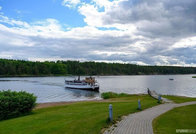 Skåvsjöholm Hotell & Konferens