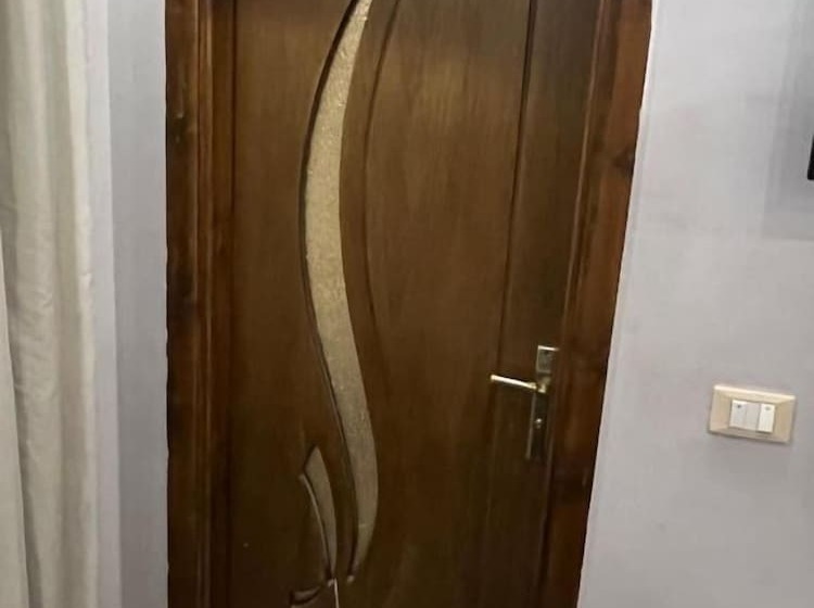 בית מלון כפרי Sphinx Safari