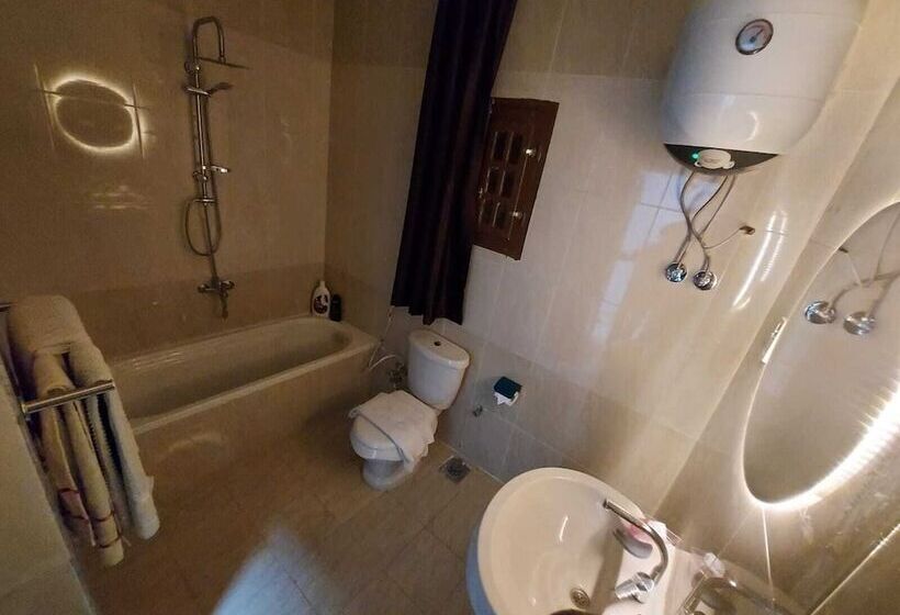 בית מלון כפרי Sphinx Safari