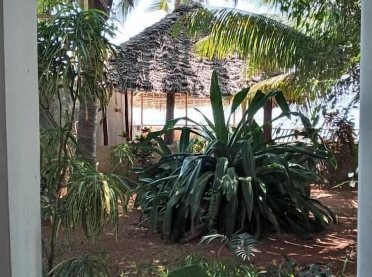 فندق Sunrise Beach Villa