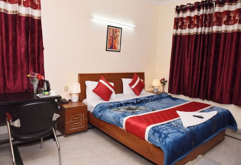 בית מלון כפרי Sunshine