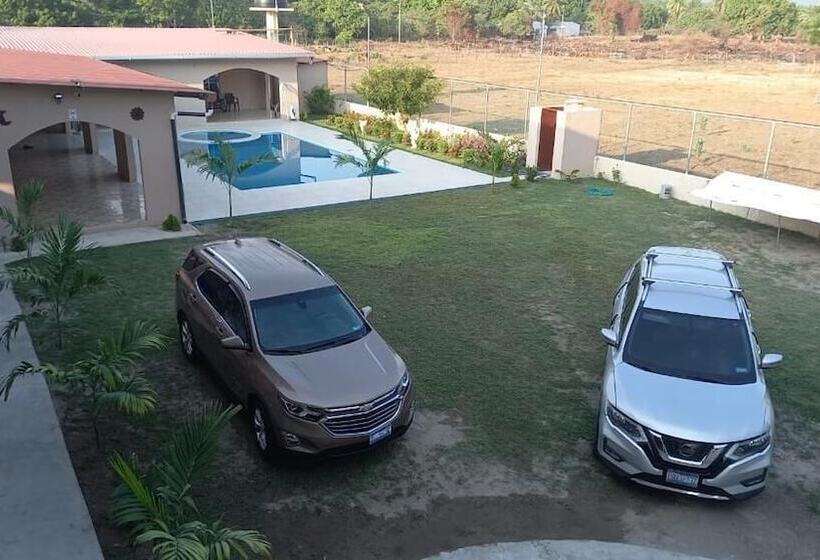 فندق Y Restaurante Mariana