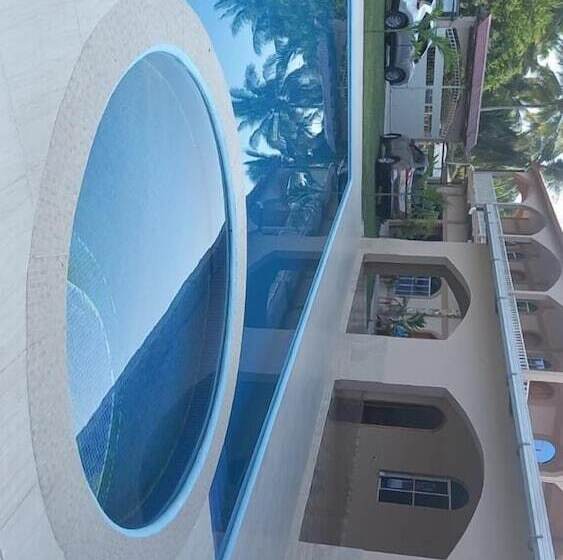 فندق Y Restaurante Mariana