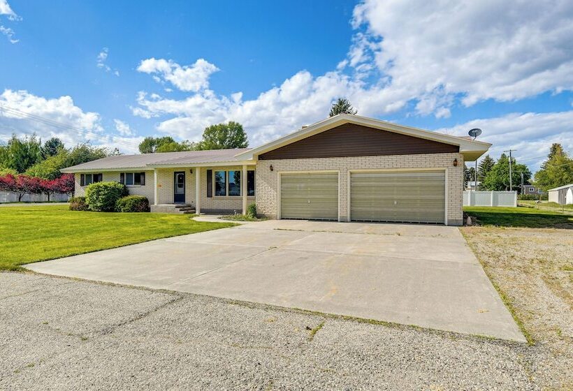 Idaho Vacation Rental: Day Trip To Yellowstone!