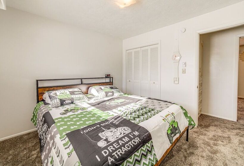 Idaho Vacation Rental: Day Trip To Yellowstone!