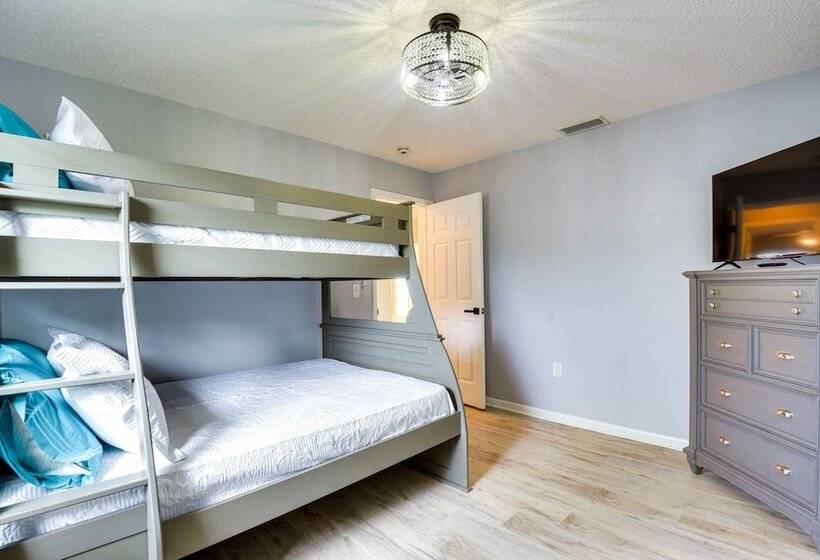 6 Mi To Beach, Beach Gear: Idyllic Bradenton Home