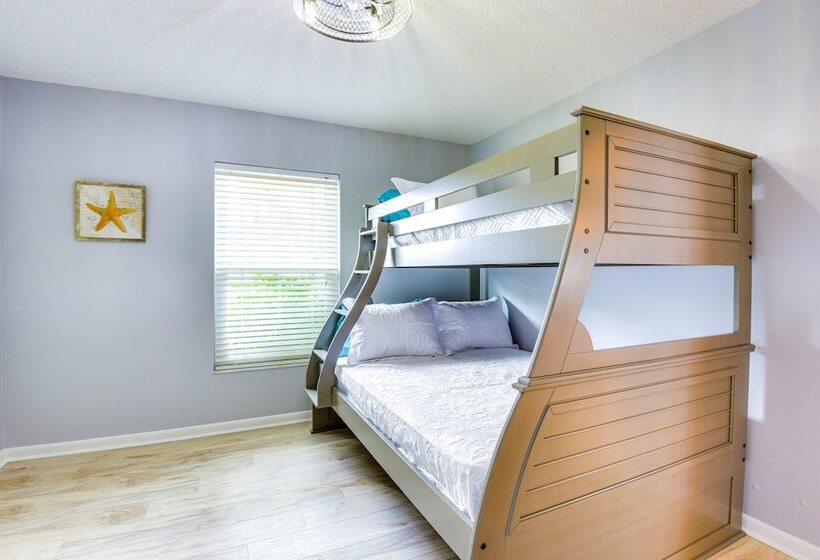 6 Mi To Beach, Beach Gear: Idyllic Bradenton Home