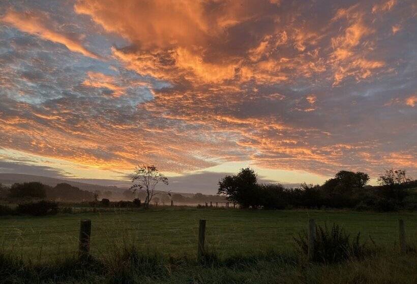 Shepherds Hut Near Gortin Omagh