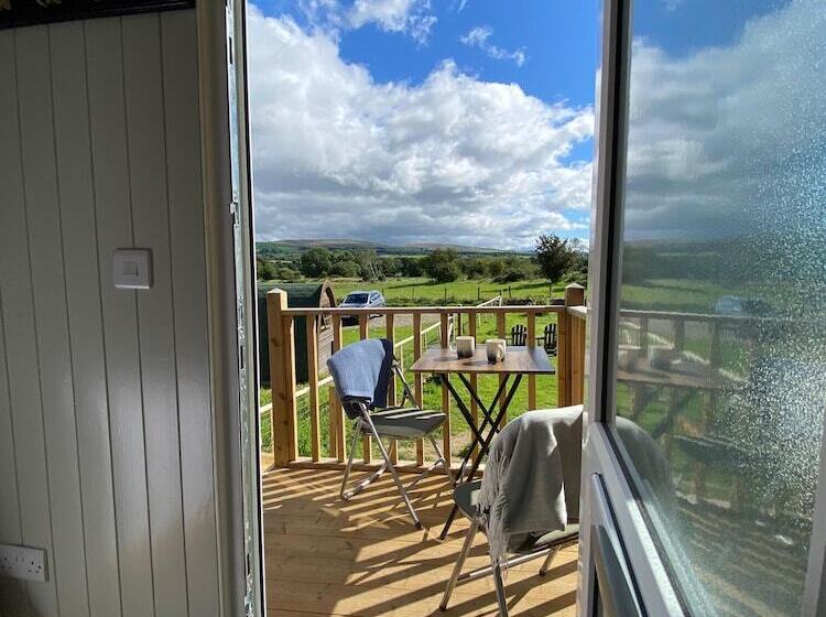 Shepherds Hut Near Gortin Omagh
