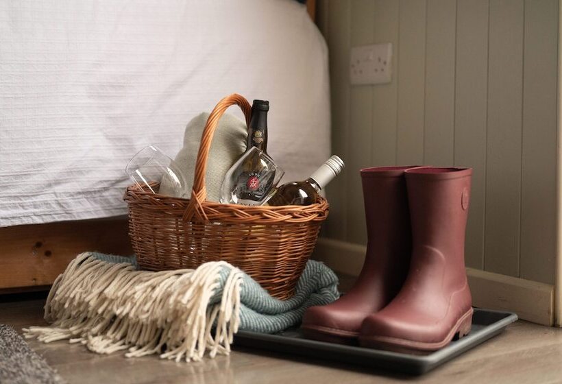 Shepherds Hut Near Gortin Omagh