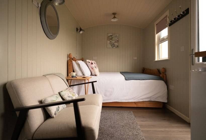 Shepherds Hut Near Gortin Omagh