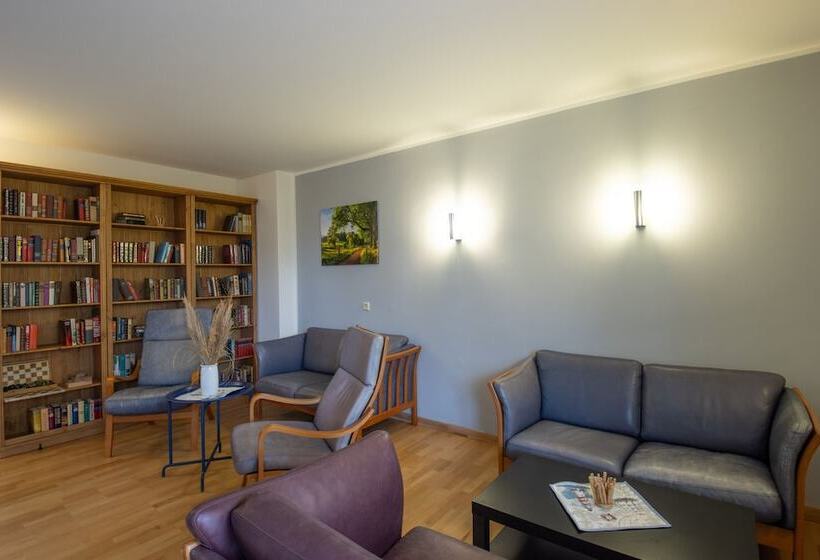 Inselhotel Kleiner Bodden