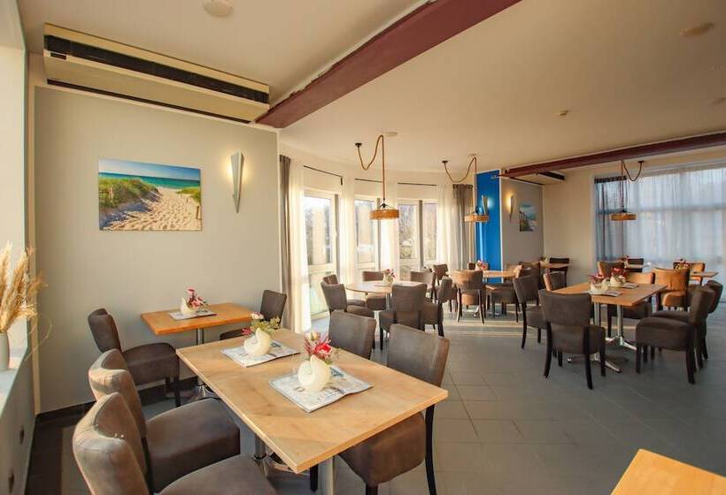 Inselhotel Kleiner Bodden