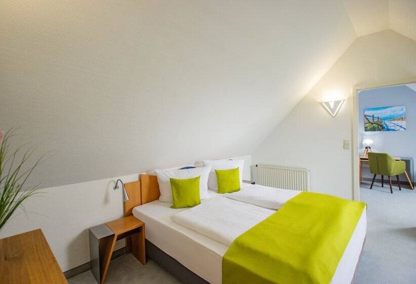 Inselhotel Kleiner Bodden