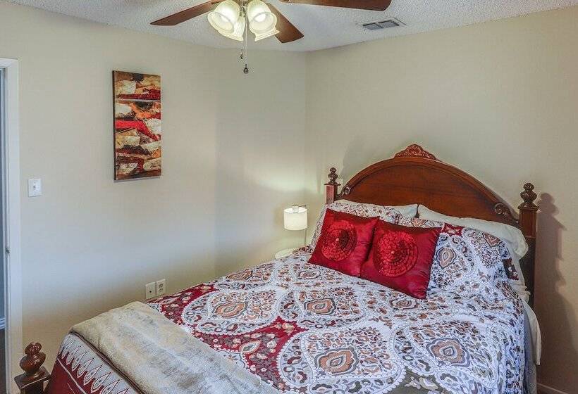 Killeen Home W/ Sunroom ~ 8 Mi To Fort Cavazos!