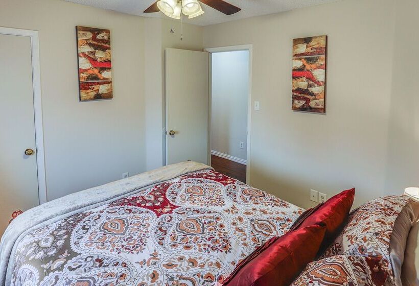 Killeen Home W/ Sunroom ~ 8 Mi To Fort Cavazos!