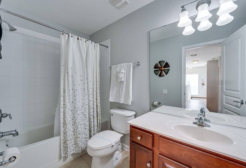 3 Mi To Disney: Kissimmee Home W/ Game Room