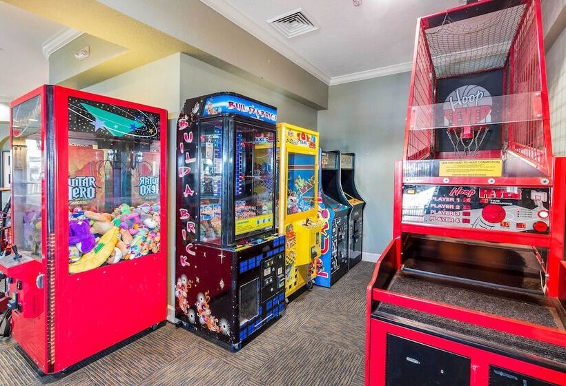 3 Mi To Disney: Kissimmee Home W/ Game Room