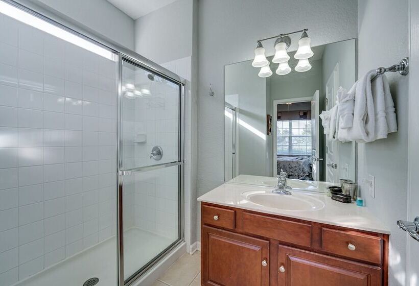 3 Mi To Disney: Kissimmee Home W/ Game Room