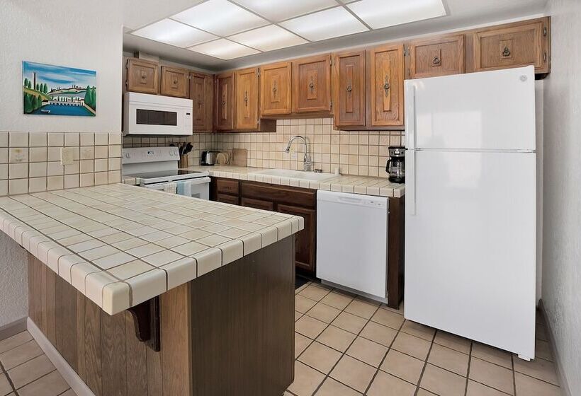 Secluded 3 Bdr Home Steps To Beach