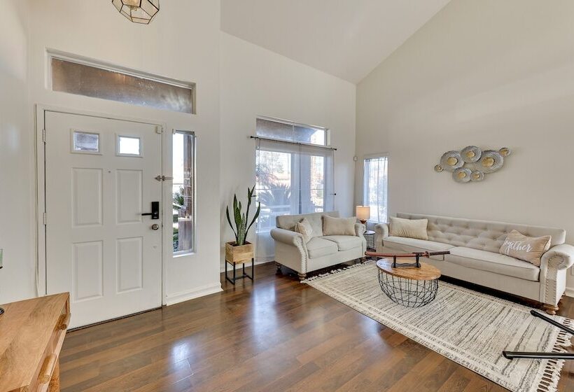 Lake Elsinore Home W/ Pool   44 Mi To Disneyland!