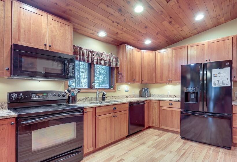 Lakefront Eagle River Cabin W/ Fire Pit & Porch