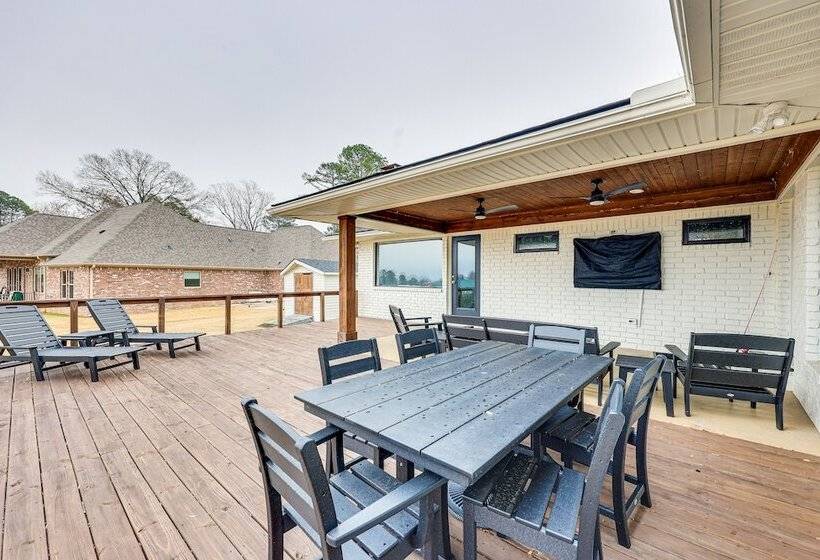 Grand Lakefront Home In Hot Springs W/ Boat Dock!