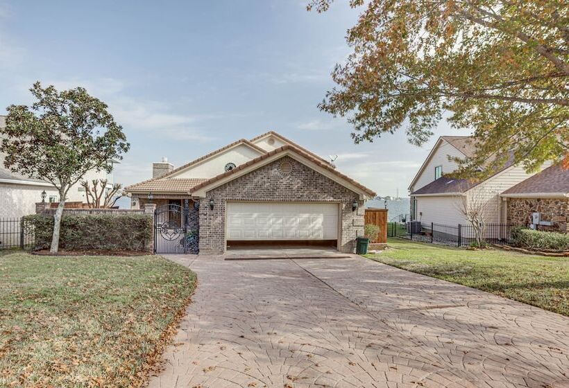 Lakefront Montgomery Home W/ Private Dock!