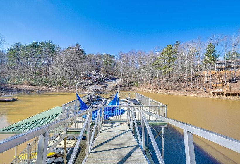 Gabbi S Getaway    Little Tallapoosa River Cabin