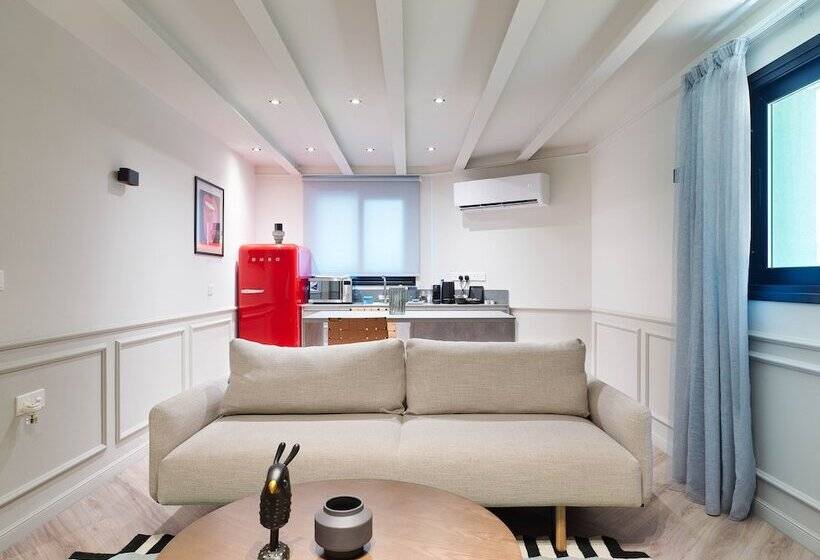 Liv The City Suites