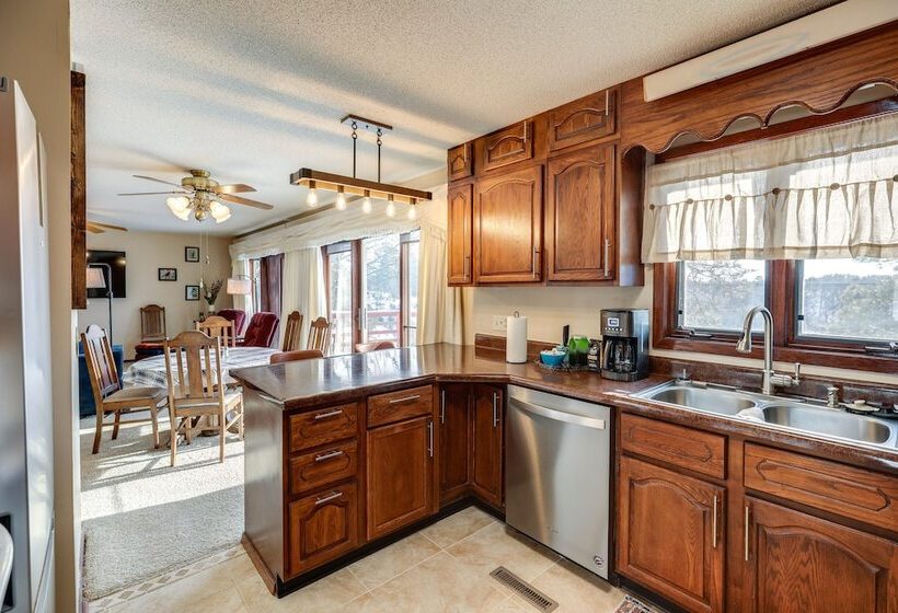 Long Pine Home: 2 Mi To State Recreation Area