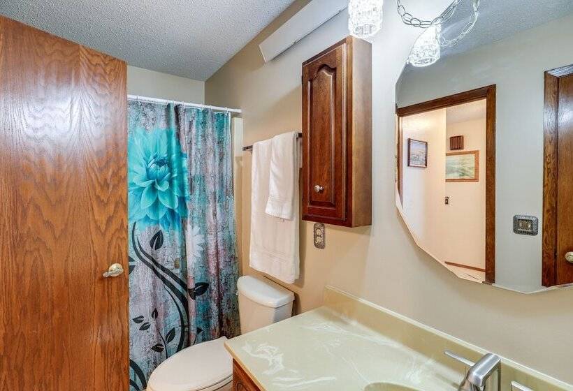 Long Pine Home: 2 Mi To State Recreation Area