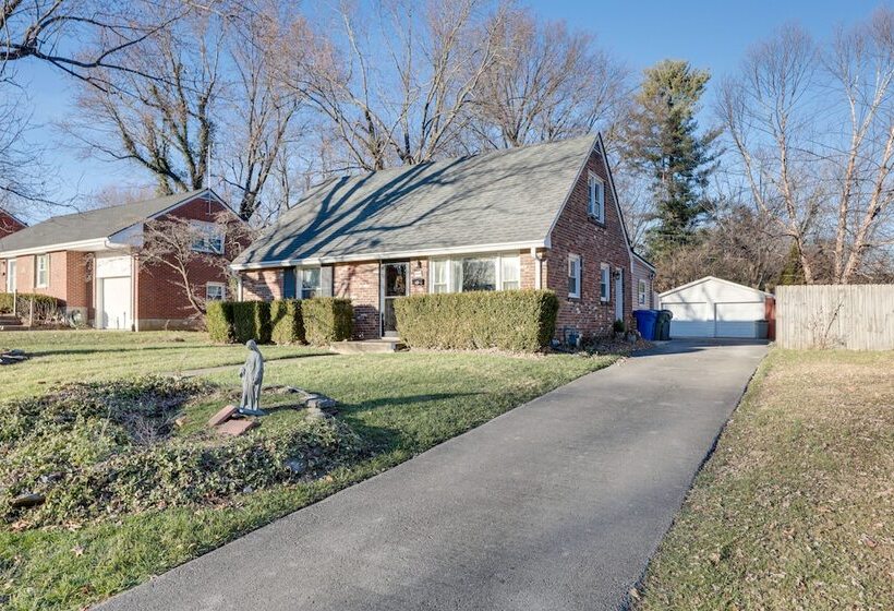 Lovely Lexington Home: 4 Mi To Downtown!