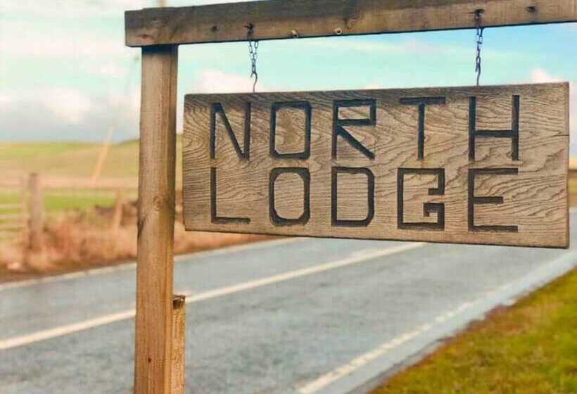 Lovely Semi Rural Caravan & Hot Tub   Sleeps Fam 6