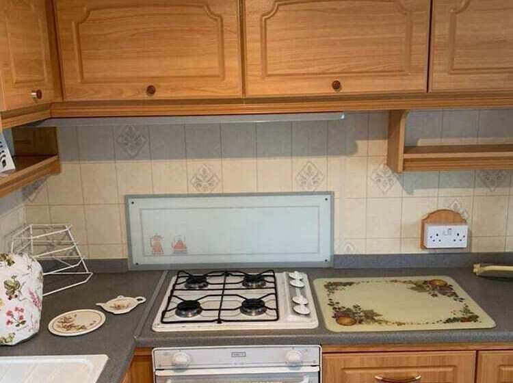 Lovely Semi Rural Caravan & Hot Tub   Sleeps Fam 6